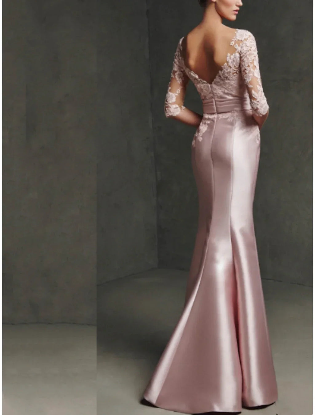 Mother Of The Bride Dress Mermaid Trumpet Satin Lace Floor Length Elegant Scoop Neck Three Quarter Sleeve Pleated