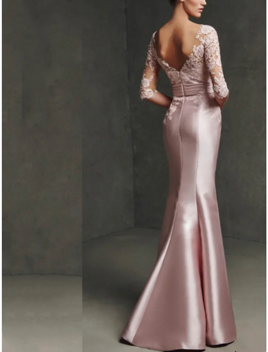Mother Of The Bride Dress Mermaid Trumpet Satin Lace Floor Length Elegant Scoop Neck Three Quarter Sleeve Pleated