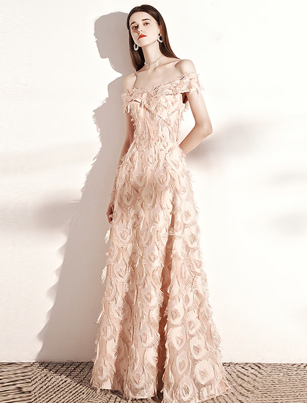 A-Line Evening Gown Minimalist Dress Formal Evening Floor Length Short Sleeve Off Shoulder Nylon with Feather