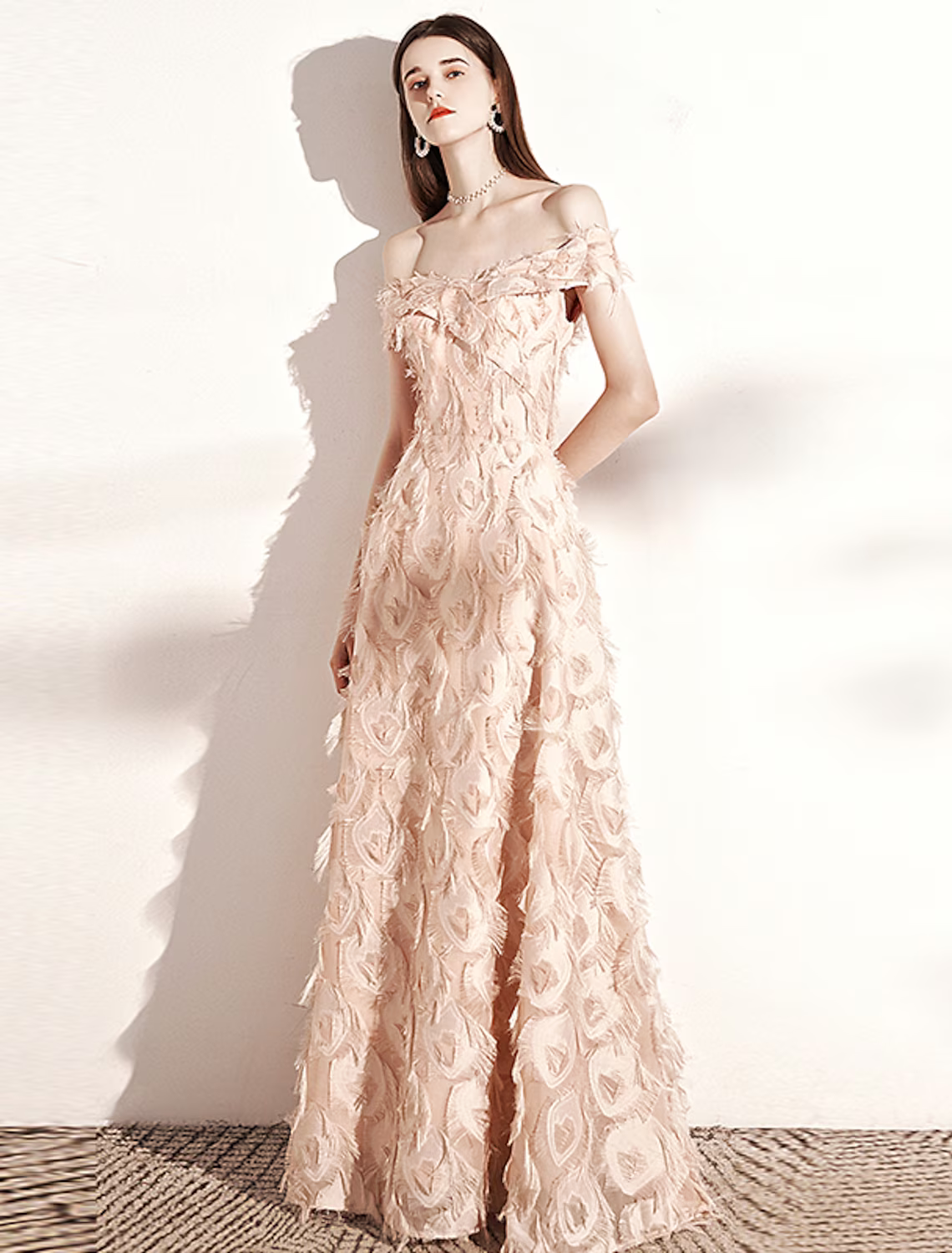 A-Line Evening Gown Minimalist Dress Formal Evening Floor Length Short Sleeve Off Shoulder Nylon with Feather