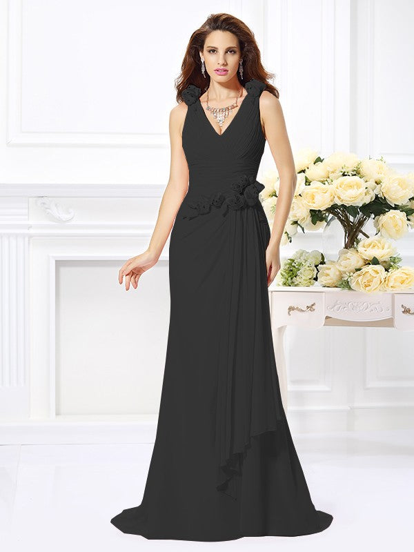 Bridesmaid Dresses Trumpet Mermaid Silhouette V Neck Handcrafted Flower Applique Chiffon Sleeveless Long For Bridesmaids