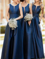 Elegant Blue Satin Sheath Bridesmaid Dress With Scoop Neck For Bridesmaids Sleeveless Floor Length Pleats