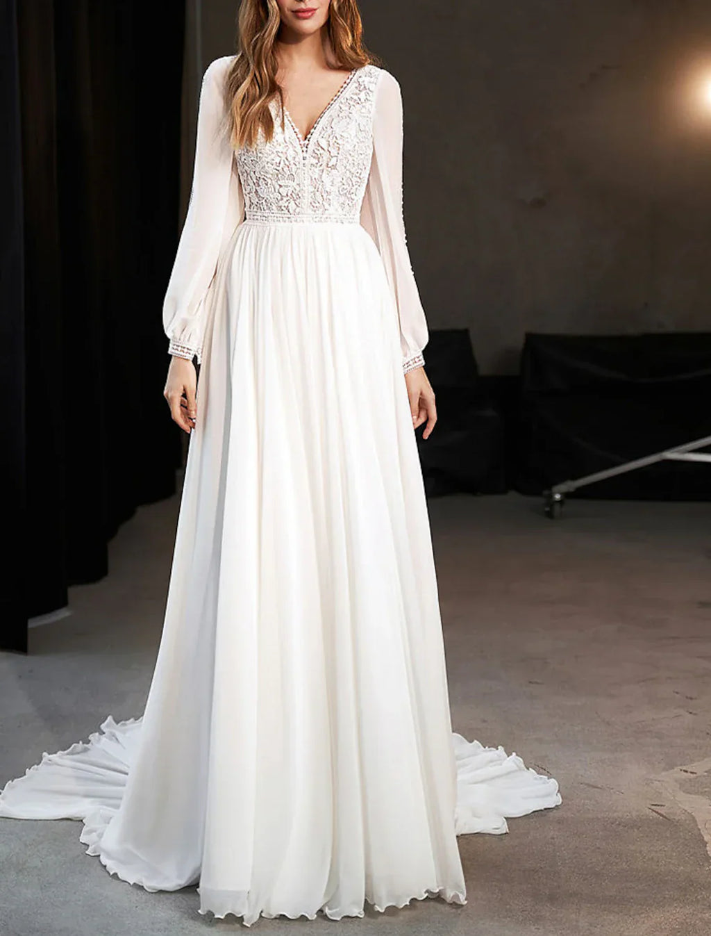 Beach Boho Wedding Dresses Stunning A Line V Neck Long Sleeve Court Train Chiffon With Appliques For Brides