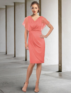 Mother of the Bride Dress Elegant V Neck Knee Length Chiffon Short Sleeve with Ruched