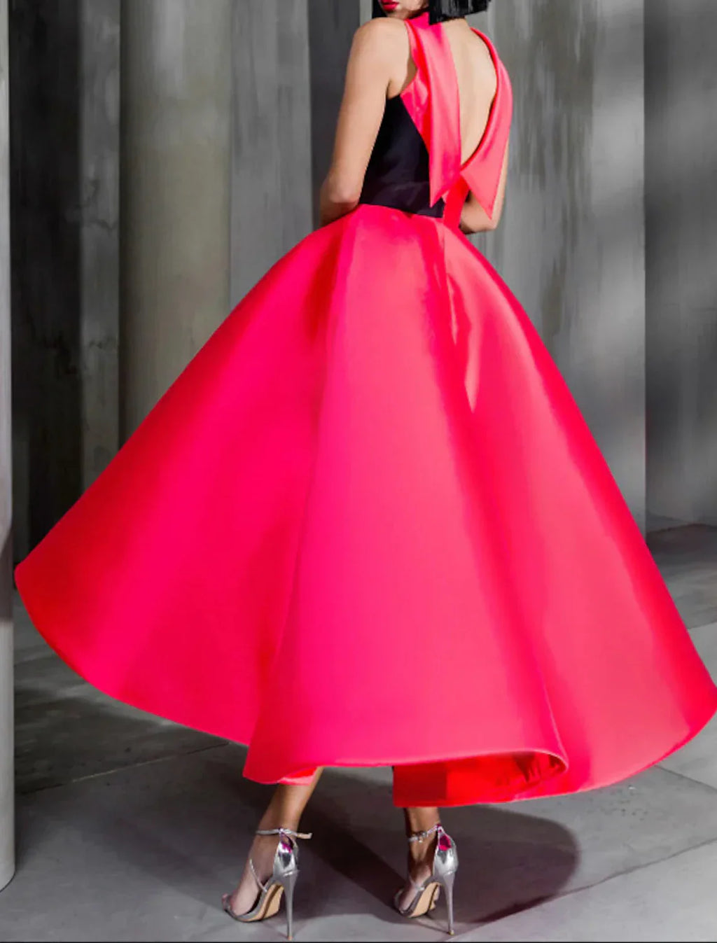 Color Block Ball Gown Prom Dress For Teens And Women Elegant Satin High Neck Sleeveless With Bow Detail