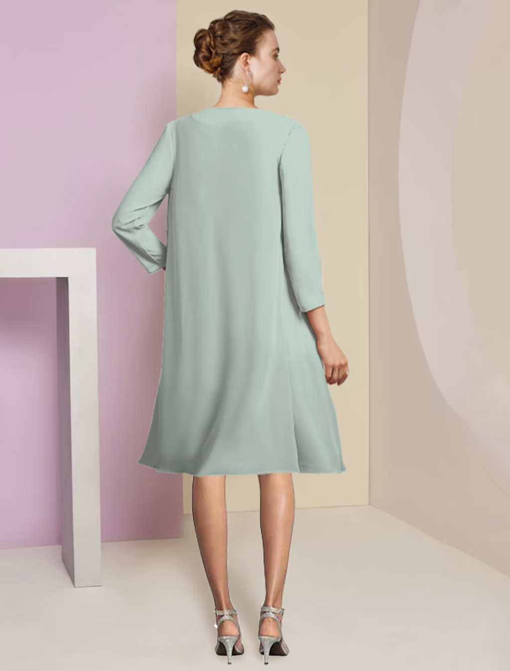 Two Piece A-Line Mother of the Bride Dress Formal Wedding Guest Elegant Scoop Neck Knee Length Chiffon Length Sleeve with Tier