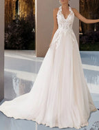 Beach Open Back Wedding Dress A Line Halter Neck Sleeveless Elegant Lace Gown With Pleats And Appliques For Beach Brides