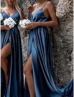 Bridesmaid Dress Sheath V Neck Spaghetti Strap Sleeveless Elegant Sweep Train Charmeuse with Split Front For Bridesmaids