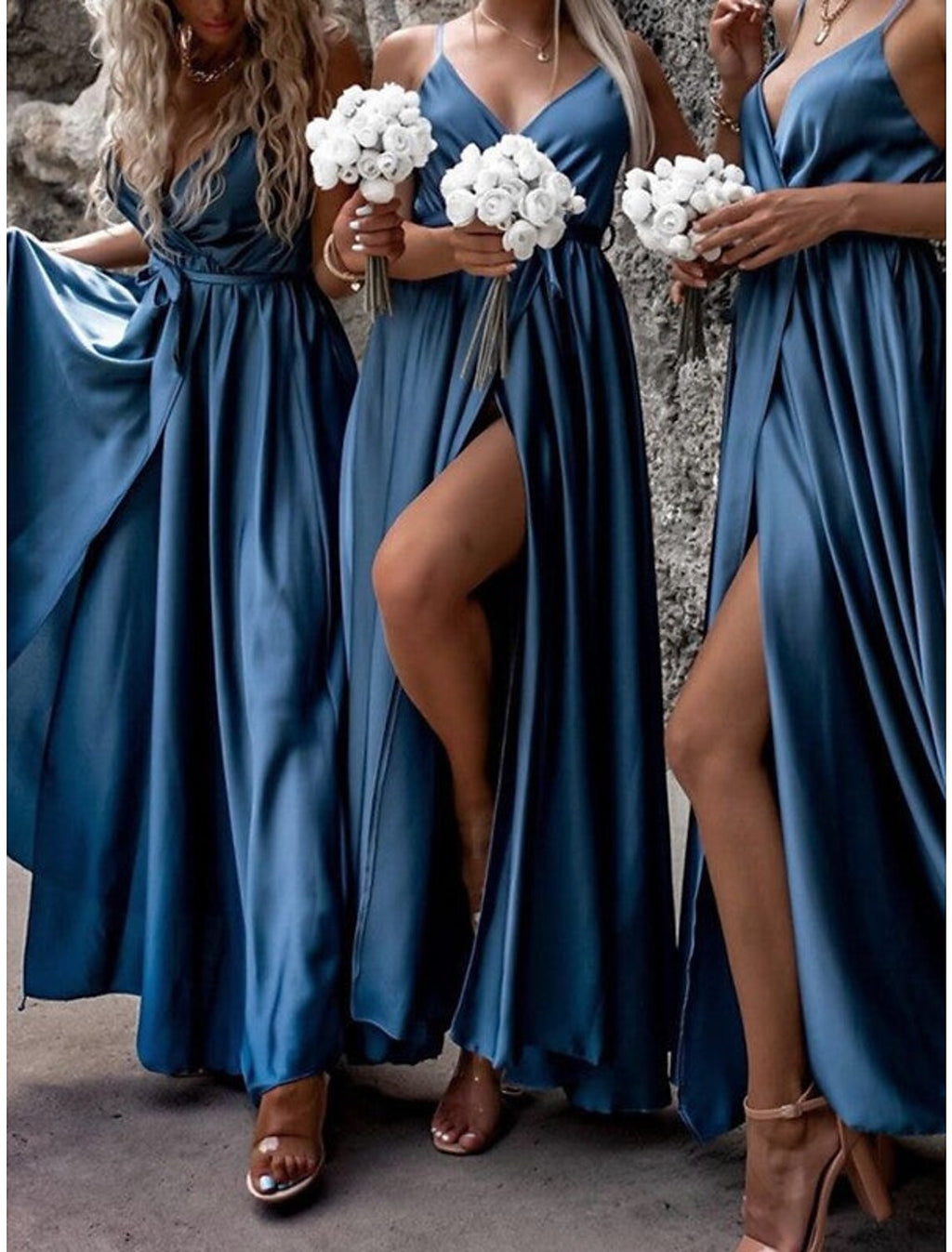 Bridesmaid Dress Sheath V Neck Spaghetti Strap Sleeveless Elegant Sweep Train Charmeuse with Split Front For Bridesmaids
