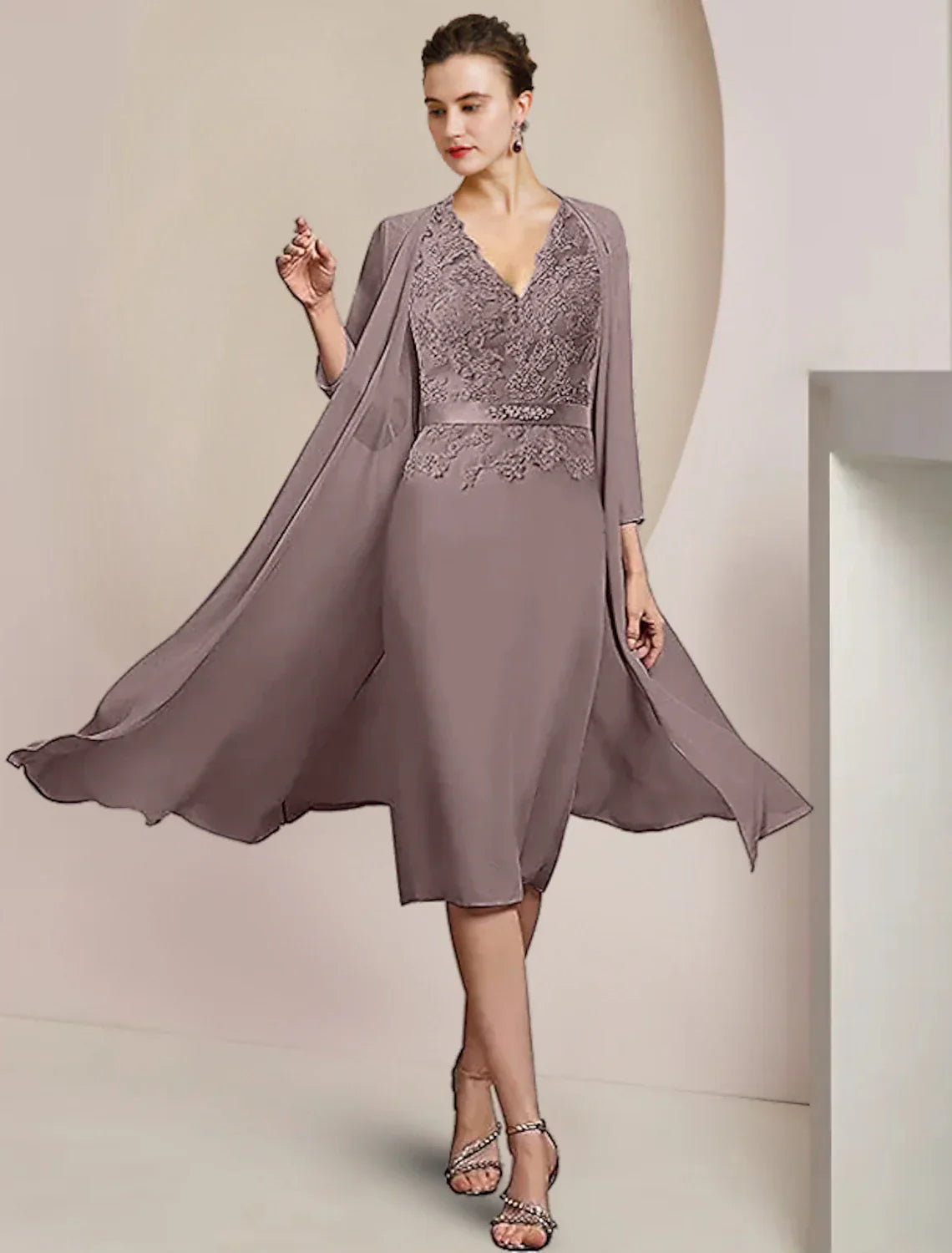 Mother Of The Bride Dress Two Piece Sheath Chiffon Lace With Appliques Crystal Brooch V Neck Knee Length Elegant