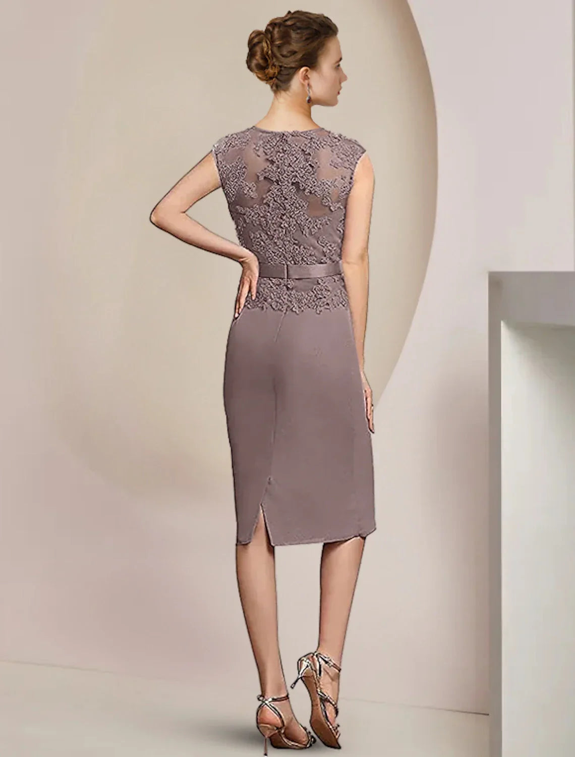 Mother Of The Bride Dress Two Piece Sheath Chiffon Lace With Appliques Crystal Brooch V Neck Knee Length Elegant