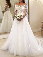 Vintage Formal Wedding Dress Elegant With Off Shoulder Lace Long Sleeve Chapel Train Bride Gown With Buttons Appliques