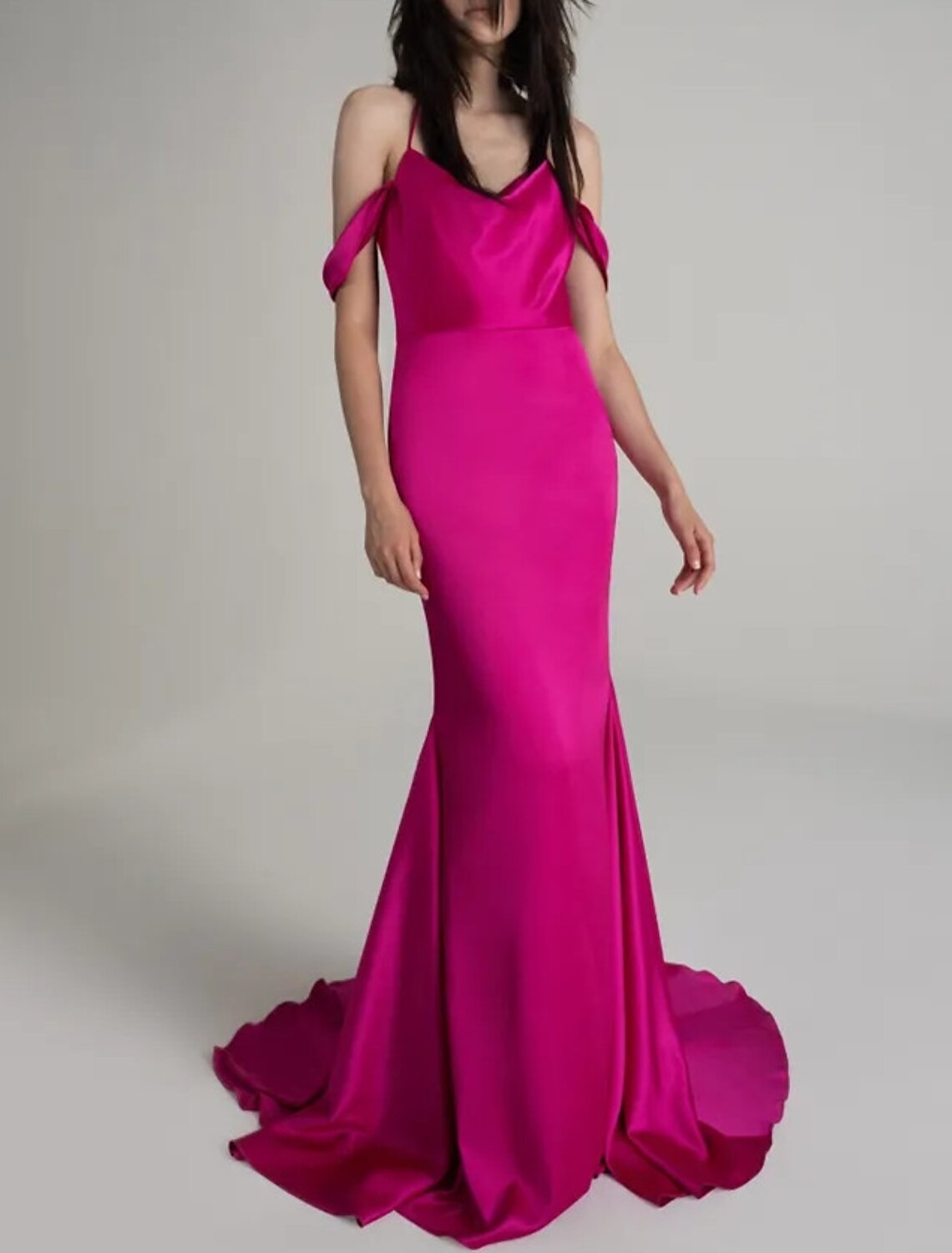 Mermaid Bridesmaid Dress Satin Spaghetti Strap Pink With Court Train Elegant Gown For Bridesmaids