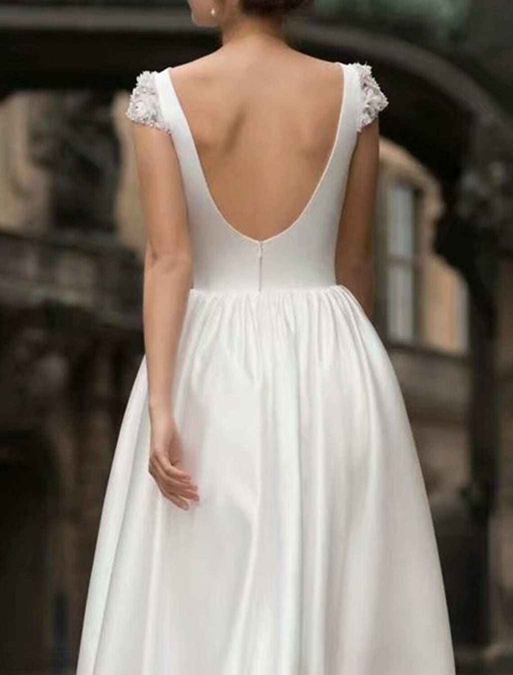 Reception Little White Satin A-Line Dress For Brides Knee Length Elegant Scoop Neck Cap Sleeve