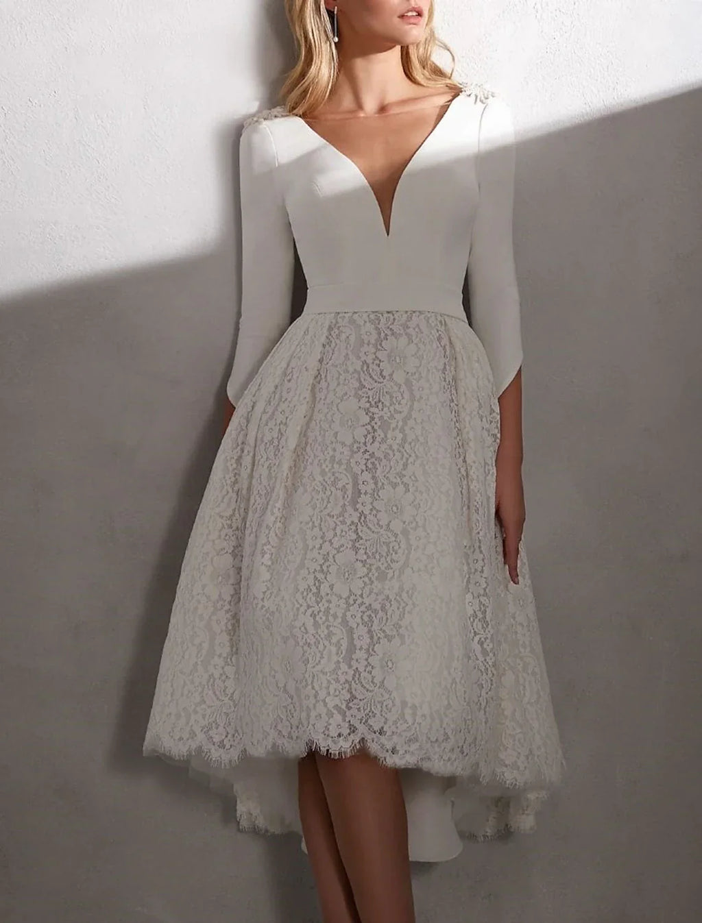 Reception Elegant Fall Lace Wedding Dress With Appliques A Line V Neck Three Quarter Sleeve Bridal Gown