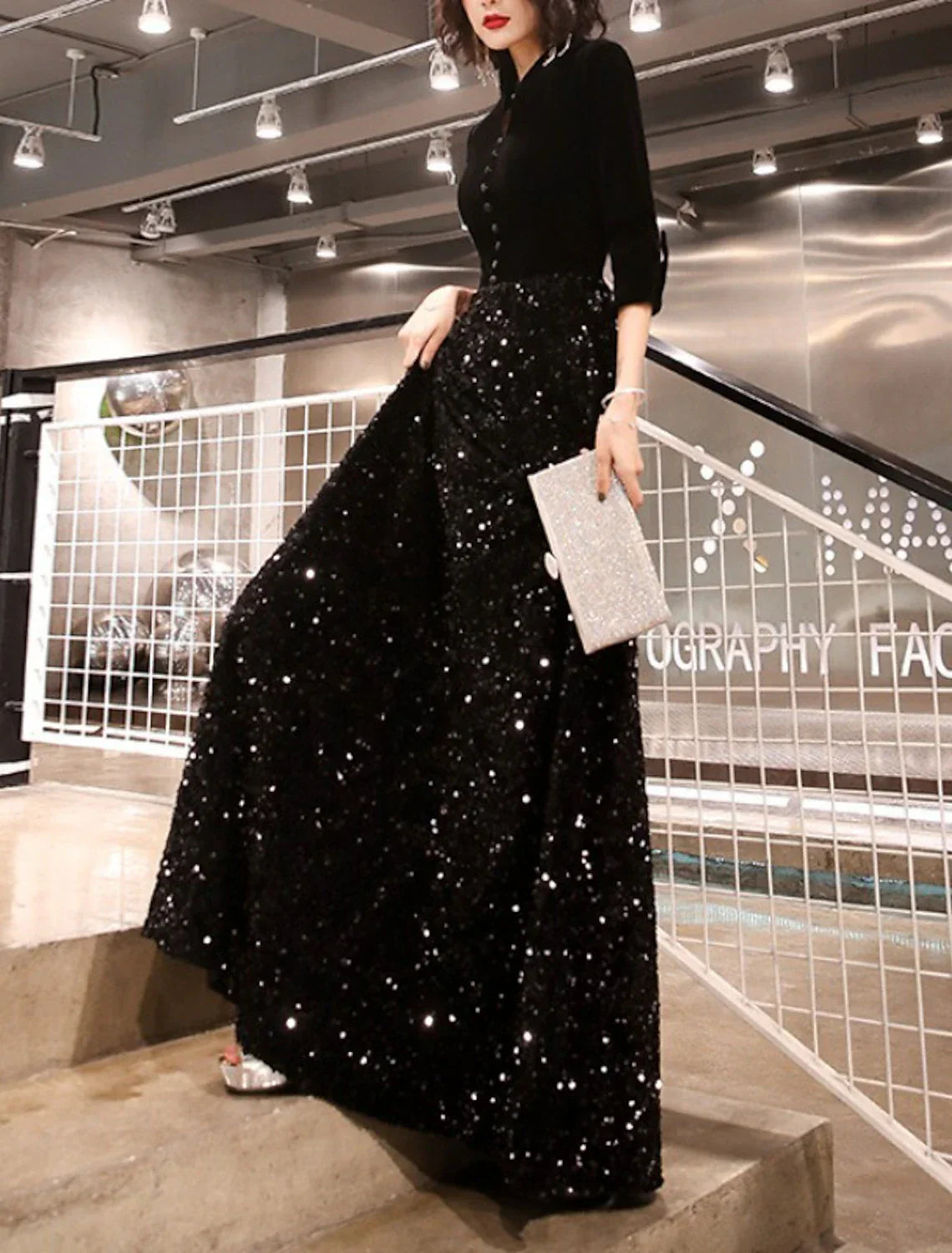 Mother Of The Bride Dress Elegant Sequined Velvet Floor Length Petite V Neck Half Sleeve Buttons