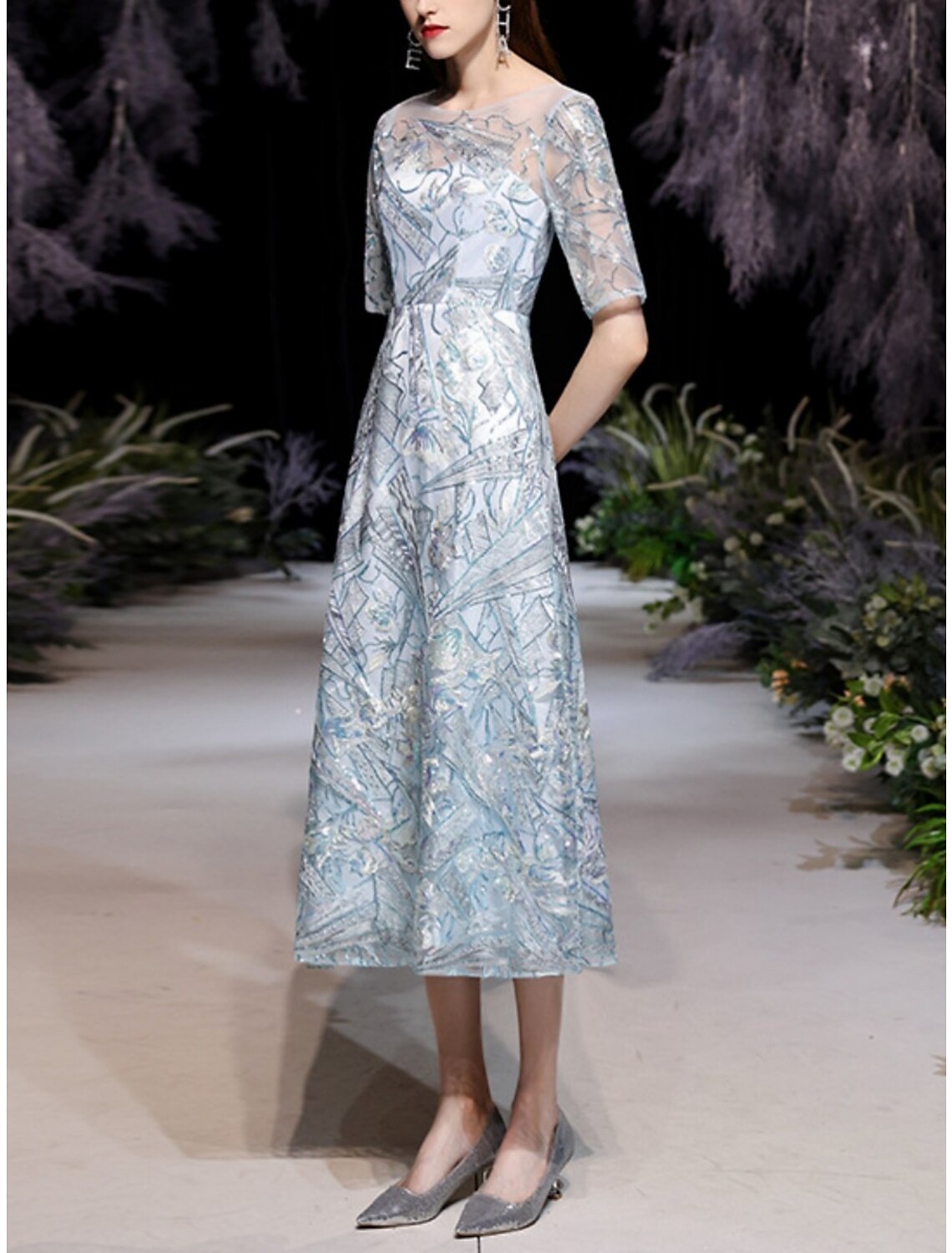 Elegant Mother Of The Bride Dress Sequined Sheath Tea Length Petite Half Sleeve Sparkle