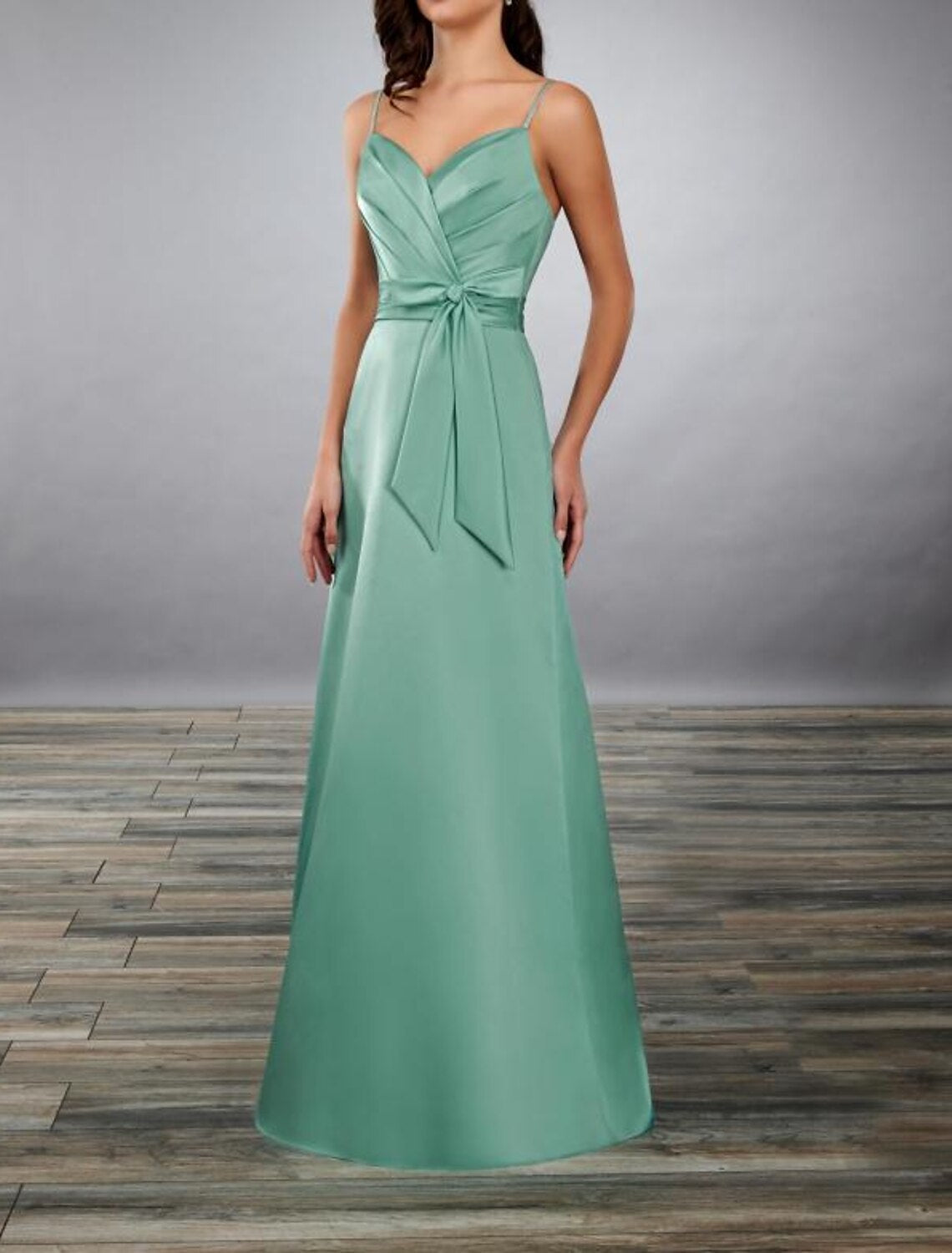 Elegant A Line Bridesmaid Dress With Open Back Spaghetti Straps Floor Length For Wedding Party