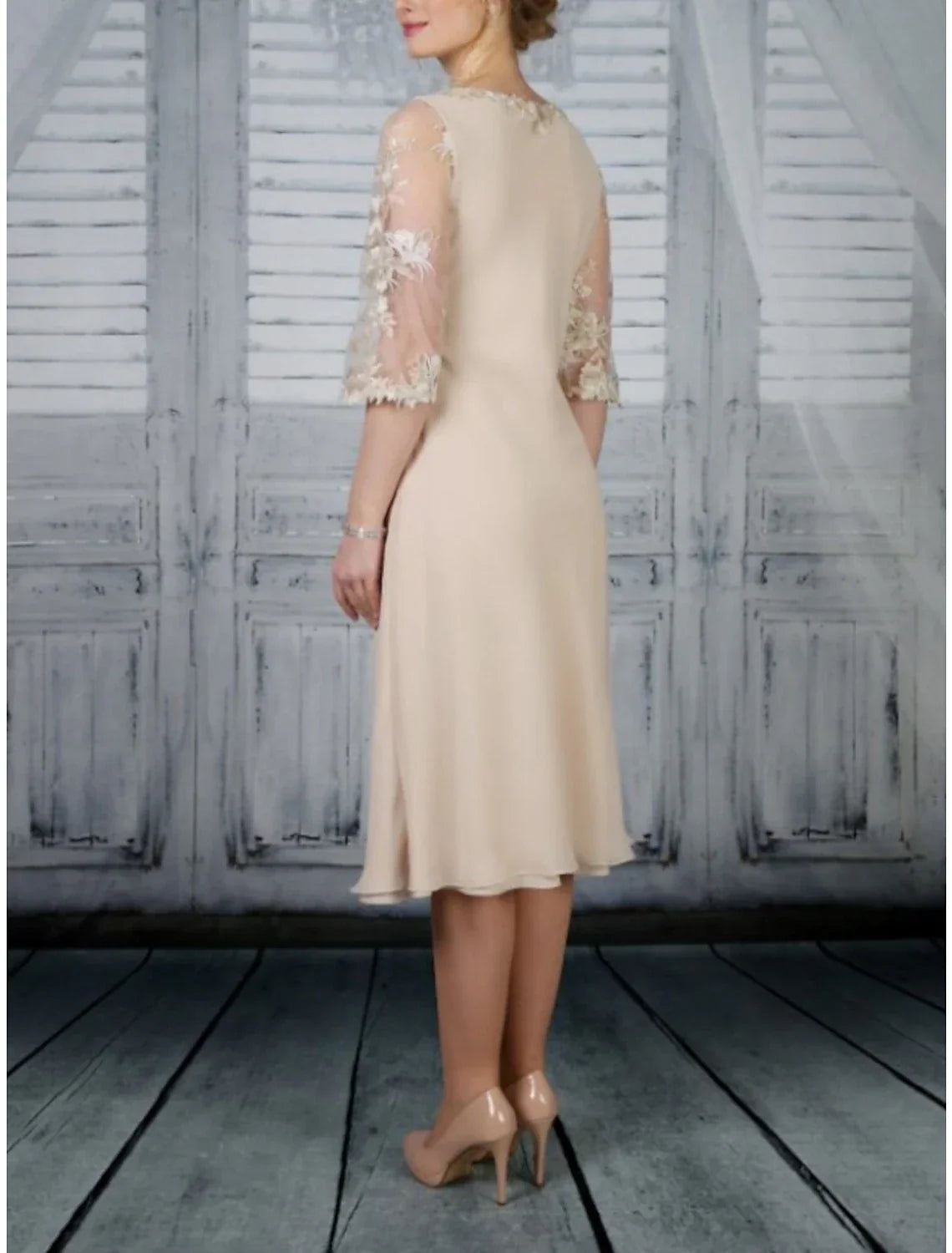 Mother Of The Bride Dress Elegant Tea Length Chiffon Lace Scoop Neck Half Sleeve With Ruffles For The Bride's Mother
