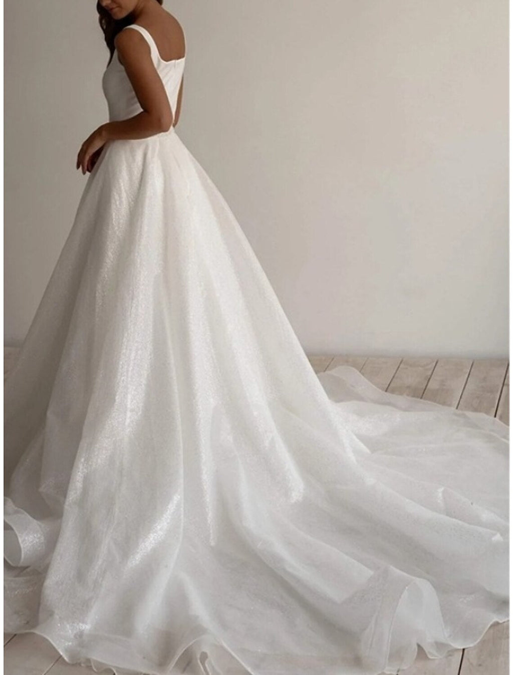 Glitter Wedding Dress Ball Gown For Modern Brides With Square Neck Sleeveless Beaded Tulle Court Train Showstopping