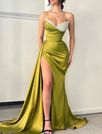 Mermaid Trumpet Evening Gown Satin Strapless Sequin Ruched Elegant Formal Wedding Dress With Court Train For Brides