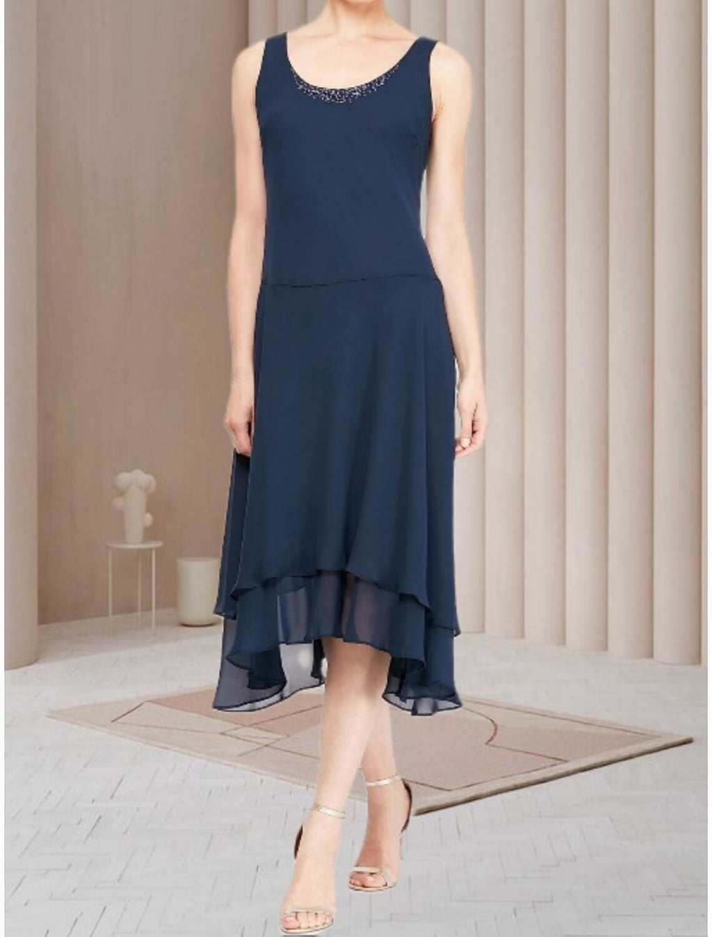 Mother Of The Bride Dress Chiffon Sheath With Sequin Ruched Long Sleeve Elegant Knee Length