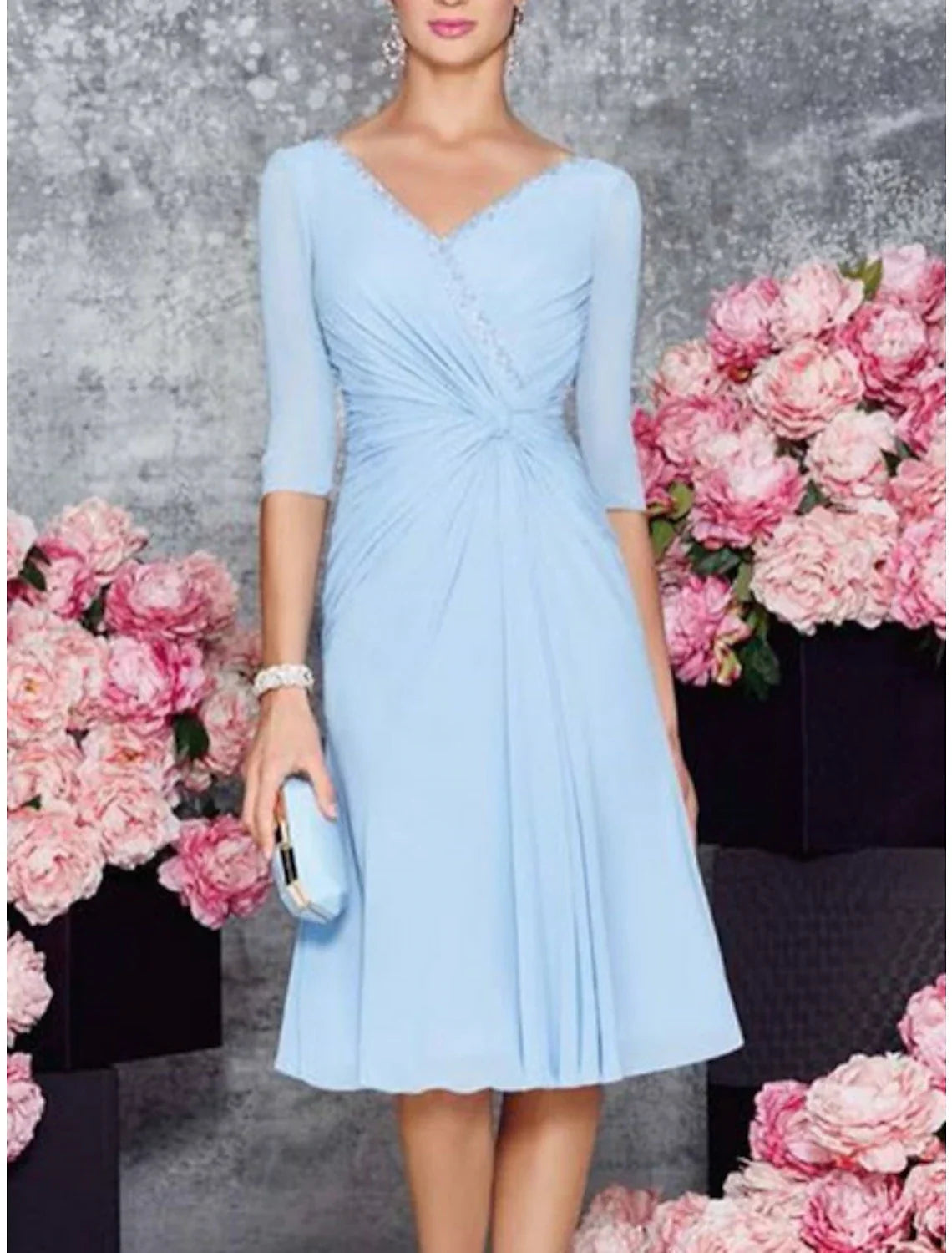 A Line Mother Of The Bride Dress Chiffon Lace Knee Length V Neck Half Sleeve Elegant Petite For Wedding Guests
