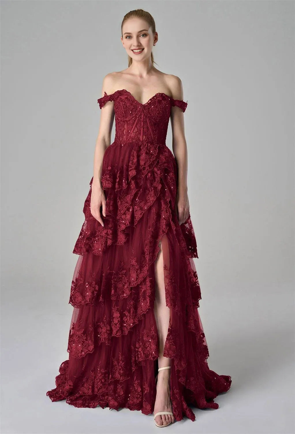 A-Line Off the Shoulder Elegant Prom Dress Floor-Length Appliques Sleeveless Formal Evening Dresses