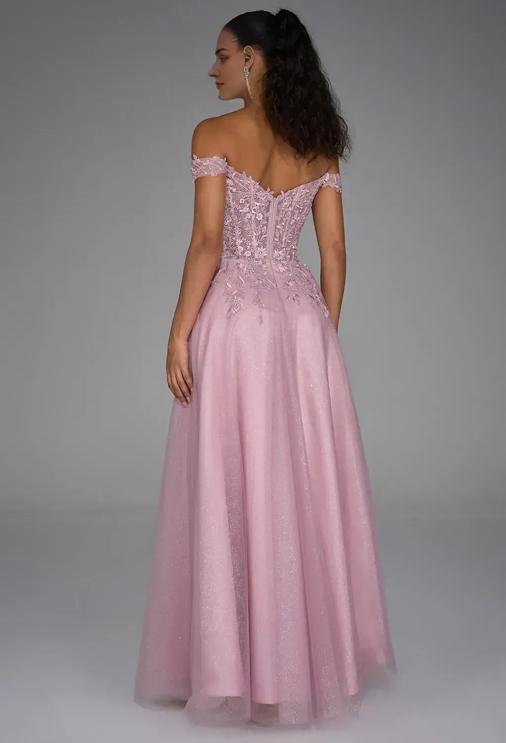 A-Line Off Shoulder Luxury Prom Dress Floor-Length Appliques Sleeveless Formal Evening Dresses