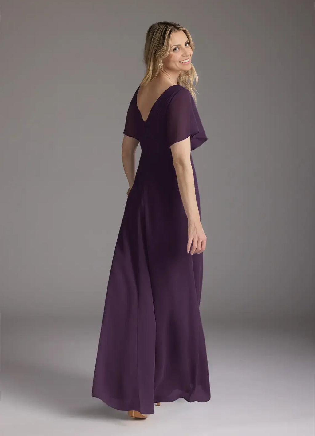 Plum A-Line V-Neck Pleated Floor-Length Dress Flutter Sleeve Solid Color Simple V-Neck Back Zip Mother of the Bride Dress