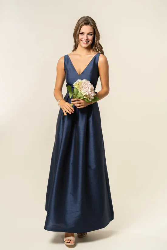 A-Line V Neck Floor-Length Sleeveless Prom Dresses V Back Beautiful Simple Strapless Prom Dresses