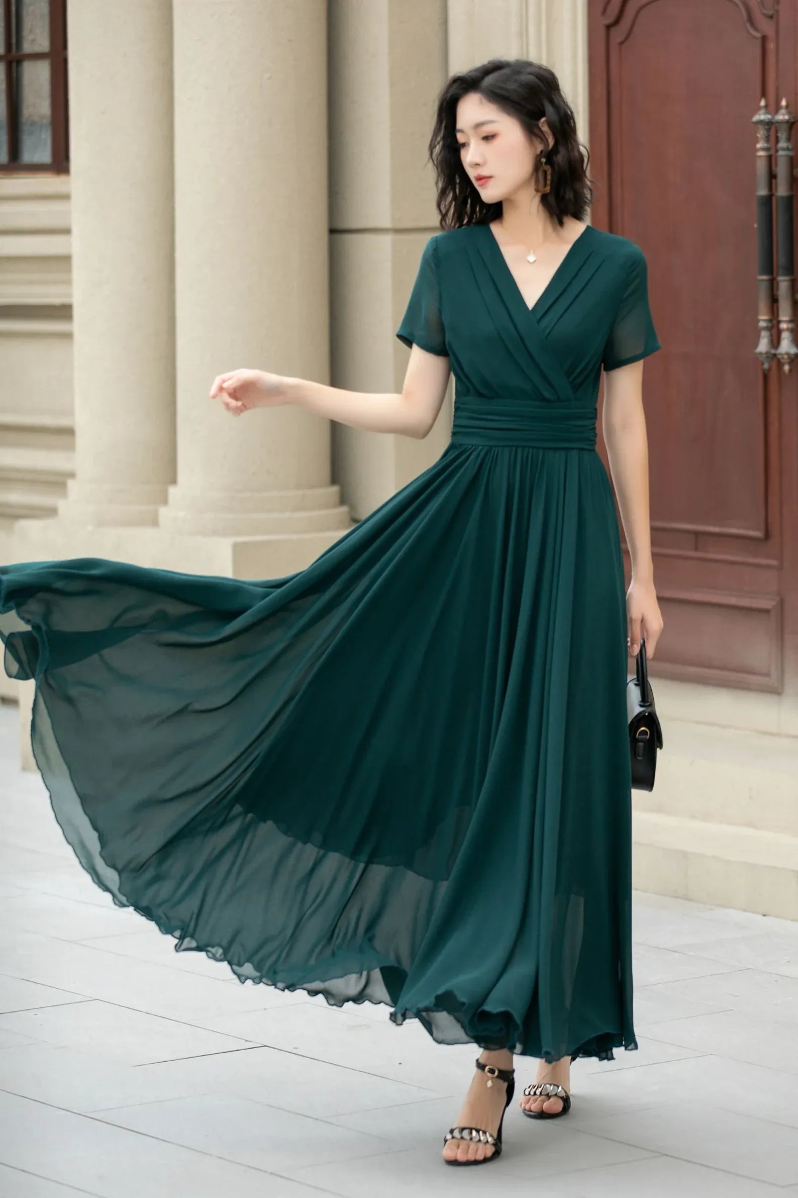 Elegant A Line Prom Dress For Prom Goers With V Neck Chiffon Short Sleeves Flowing Floor Length Green Summer Ready