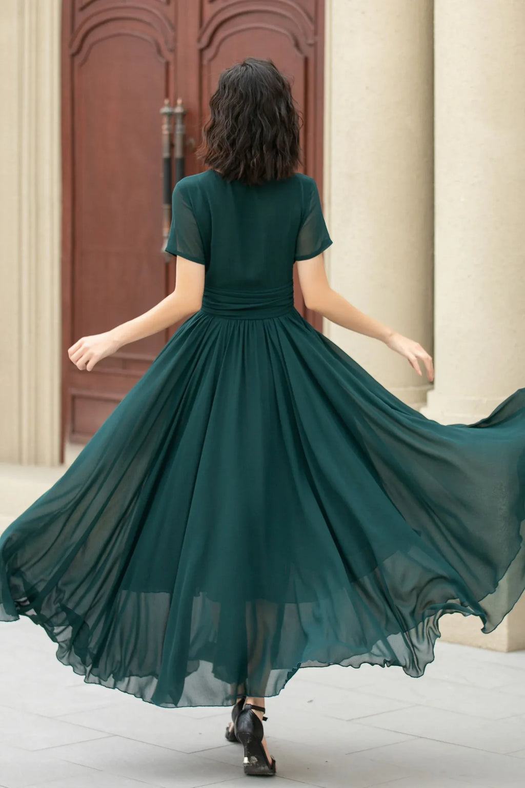 Elegant A Line Prom Dress For Prom Goers With V Neck Chiffon Short Sleeves Flowing Floor Length Green Summer Ready