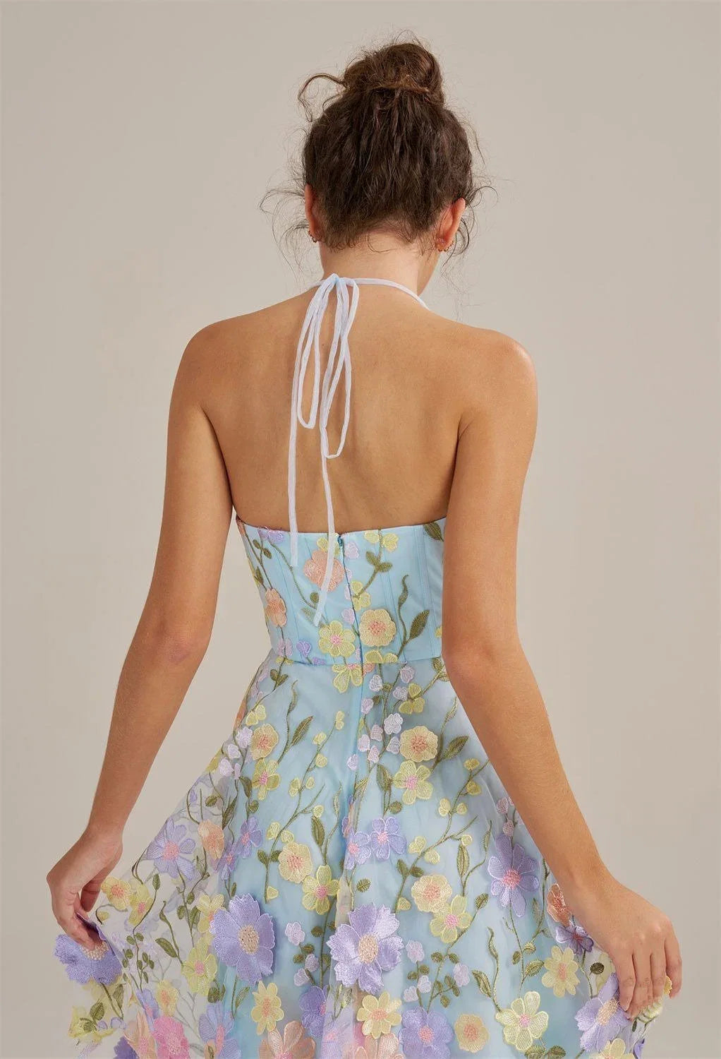 A-line Off the Shoulder Elegant Knee Length Graduation Dresses 3D Floral Embroidered Sleeveless Custom Sexy Homecoming Dresses