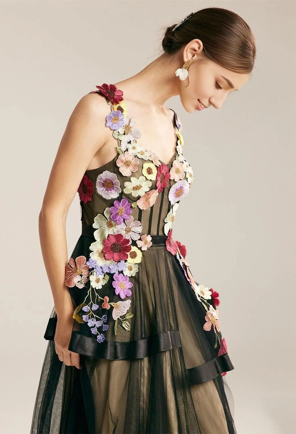 A-line V-Neck Elegant Floor Length Prom Clothes 3D Floral Embroidered Sleeveless Discount Floor Length Prom Dresses