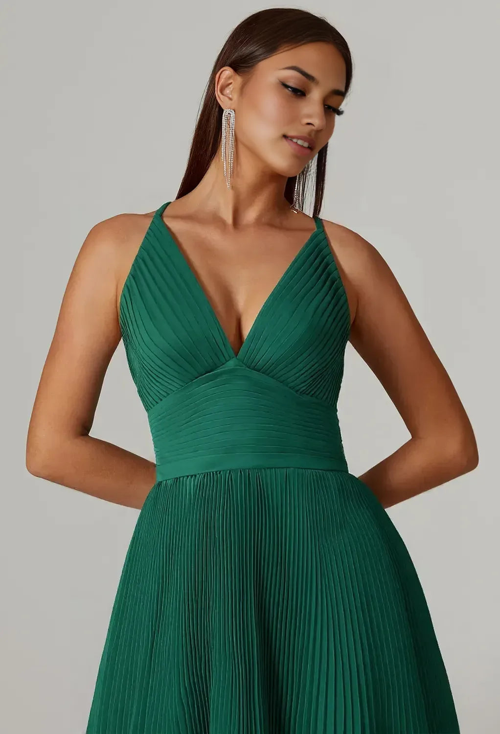 A-line V-Neck Spaghetti Straps Floor Length Evening Dresses Sleeveless Vintage Tiered Pleat Beautiful Floor Length Prom Dresses