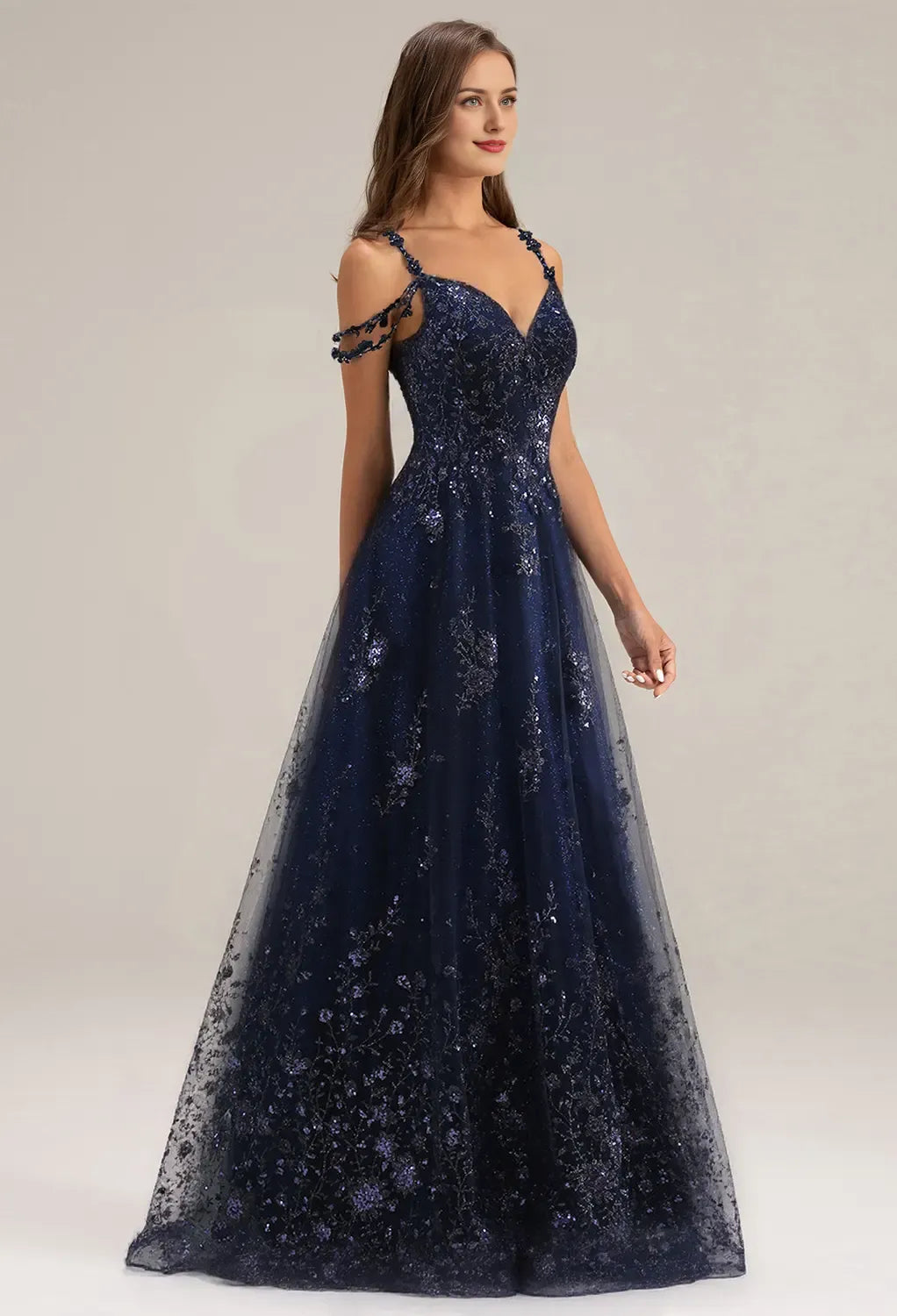 A-line V-Neck Spaghetti Straps Floor Length Evening Dresses Sleeveless Appliques Affordable Strapless Prom Dresses