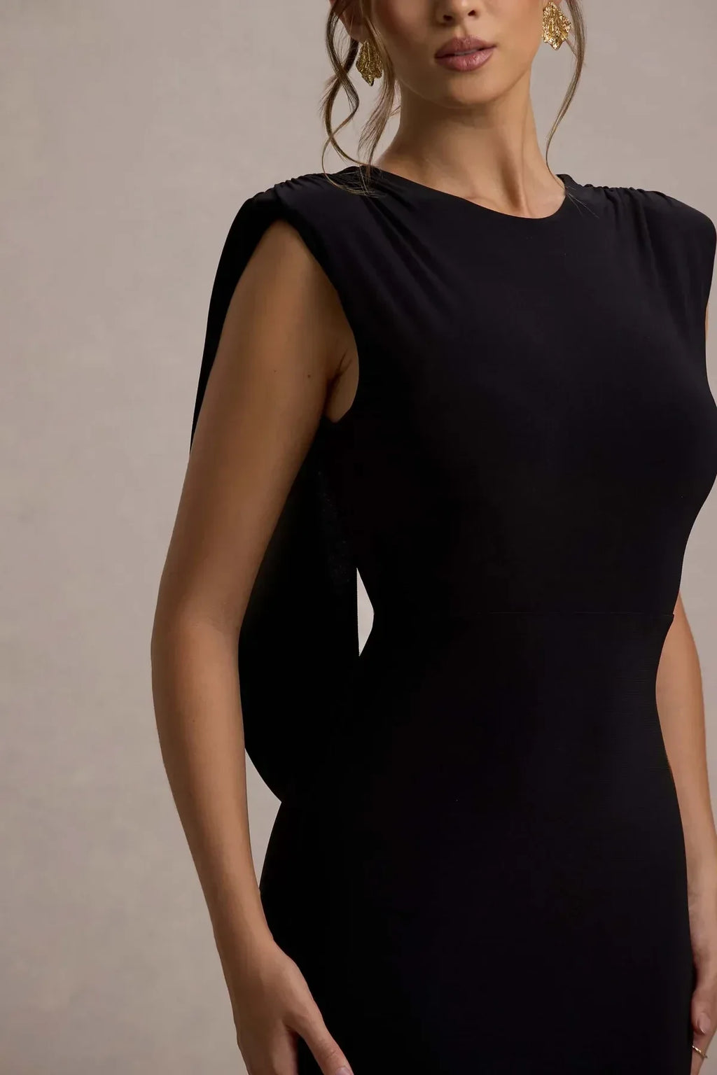 Absorbing Mermaid Crew Neck Cap Sleeve Draped Back Floor Length Evening Dress