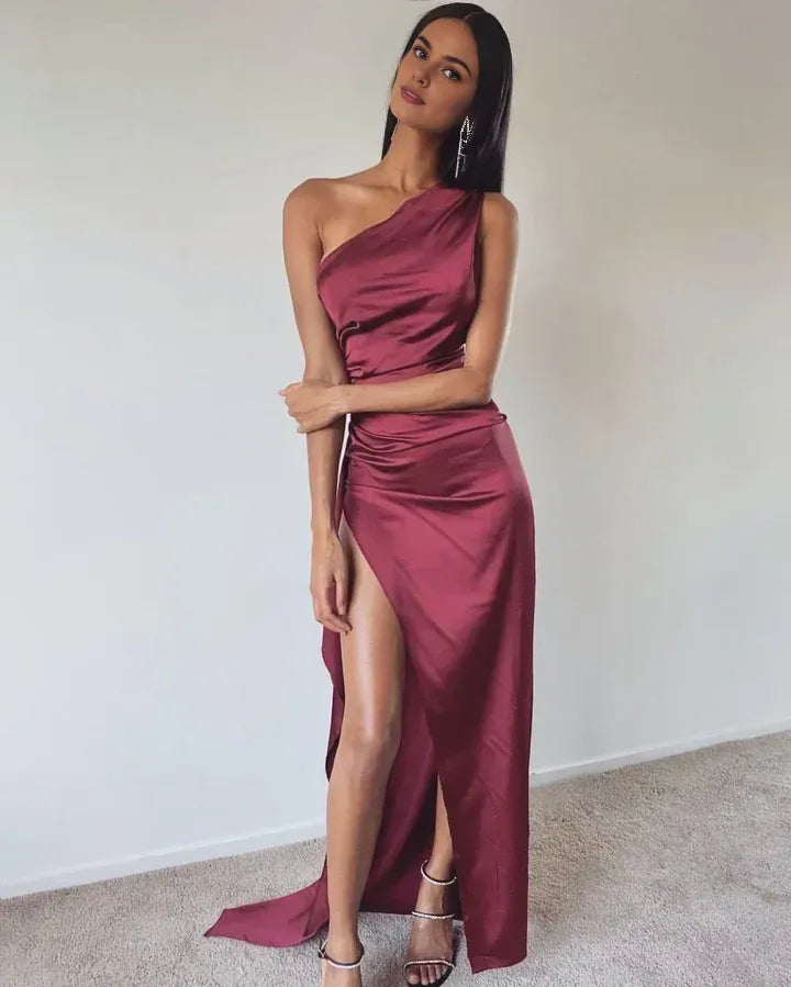 Affordable Fitted One Shoulder Sleeveless Floor-Length Prom Dress