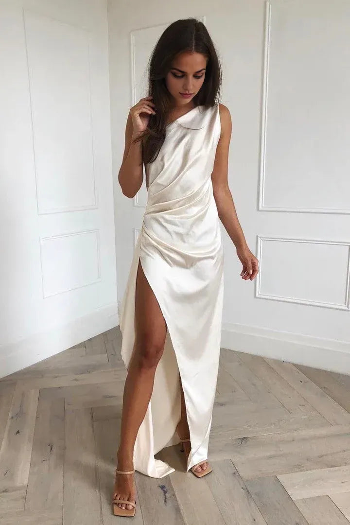 Affordable Fitted One Shoulder Sleeveless Floor-Length Wedding Dress