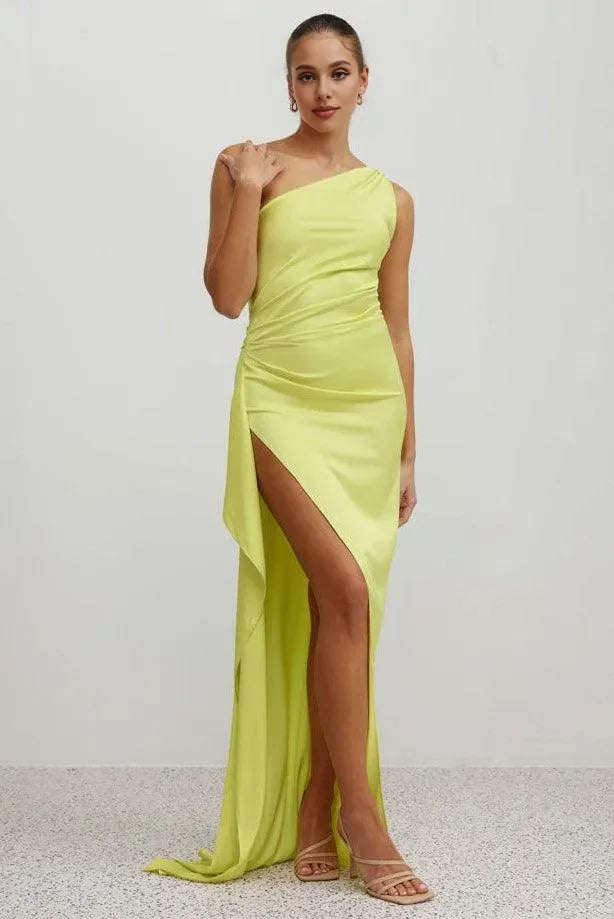 Affordable Fitted One Shoulder Sleeveless Floor-Length Prom Dress