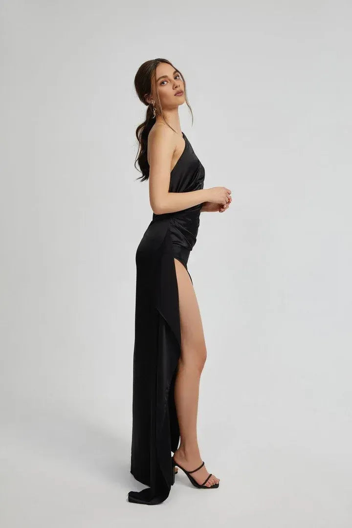 Affordable Fitted One Shoulder Sleeveless Floor-Length Prom Dress