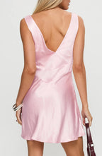 Alluring A Line Plunging V Neck Sleeveless Open Back Short Length Homecoming Dress