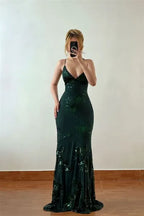 Alluring Mermaid Spaghetti Strap V-Neck Criss Cross Back Floor-Length Evening Dress