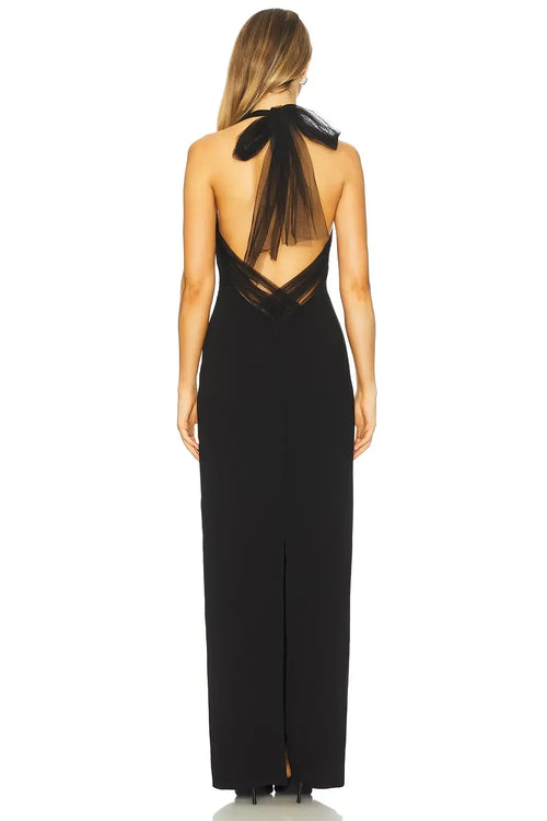 Élégante robe de soirée fourreau longue, dos nu, avec nœud décoratif dans le dos.