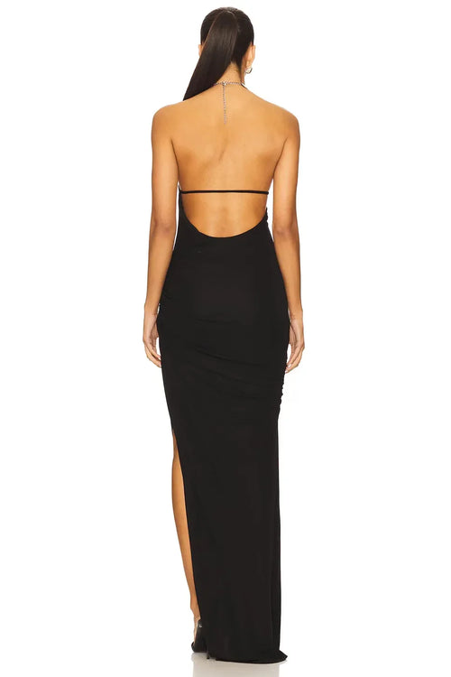 Séduisante robe de soirée fourreau sans manches à licou avec accent métallique et fente haute