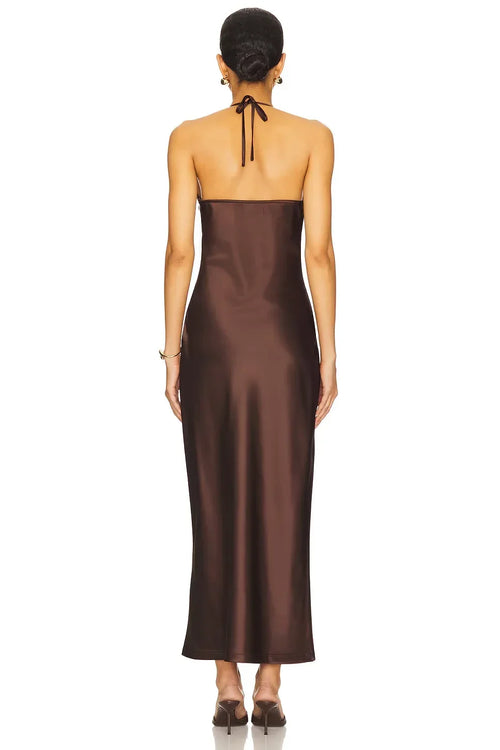 Séduisante robe de soirée mi-longue fourreau dos nu sans manches avec dentelle et liens à nouer dans le dos