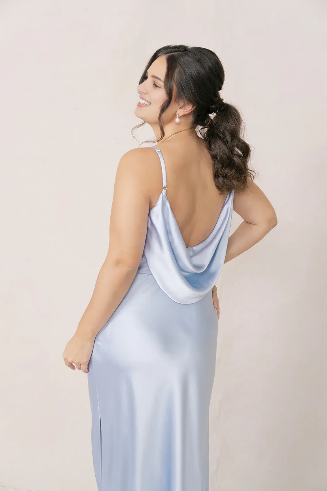 Fitted A-line Cowl Neck Sleeveless Backless Floor-Length Prom Dress