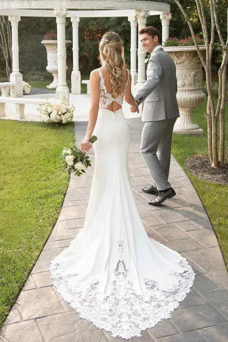 Mermaid Spaghetti Straps Sleeveless Appliques Sweep Train Wedding Dress