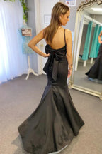 Black Spaghetti Strap V Neck Big Bow Back Mermaid Prom Dress